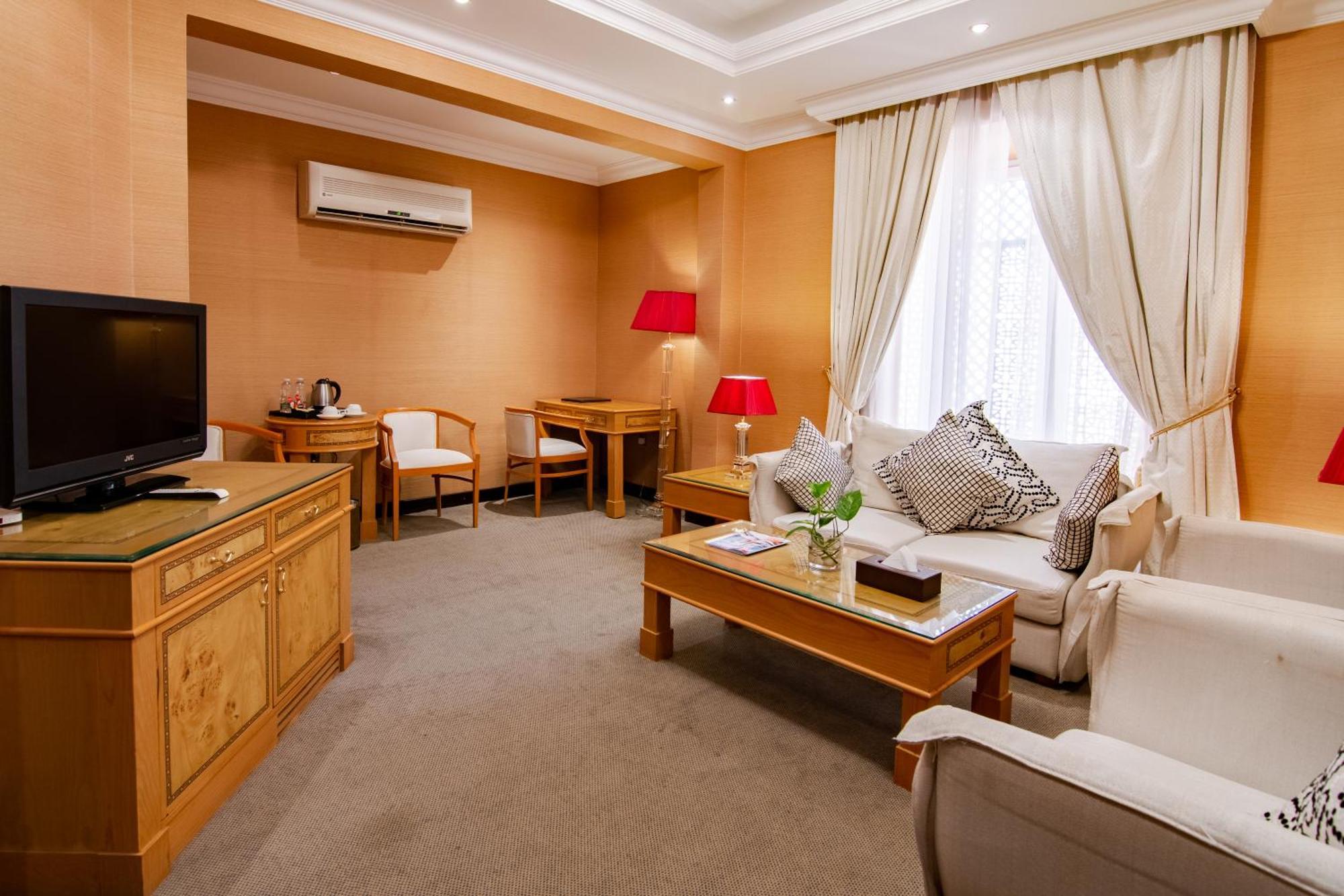 Garden Hotel Muscat By Royal Titan Group Eksteriør billede